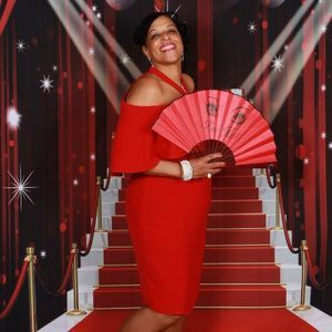 Meet your Posher, Renee